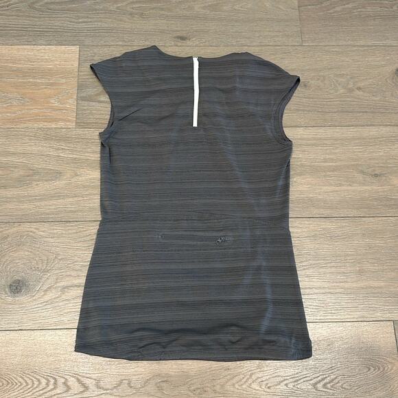 ATHLETA Heathered Gray Cap Sleeve Workout Running Zipper Back Shirt Top Size XS - Picture 7 of 11